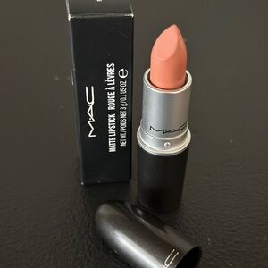 BNIB MAC Cosmetics Matte Lipstick - Cozy Up (Discontinued)